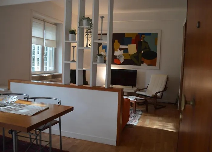 Apartment Domus B Corso Francia Rom
